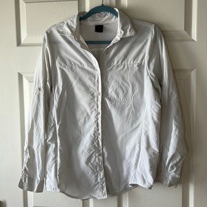 REI Women’s White Long Sleeve‎ with venting, Sz Large
